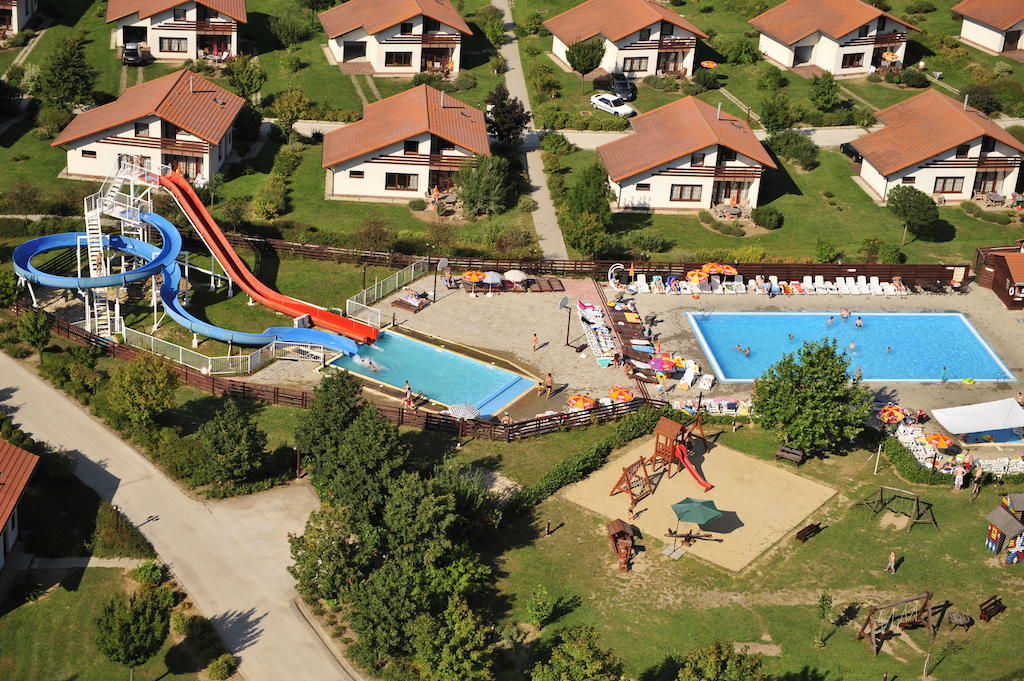 Villapark Vargesztes Exterior photo